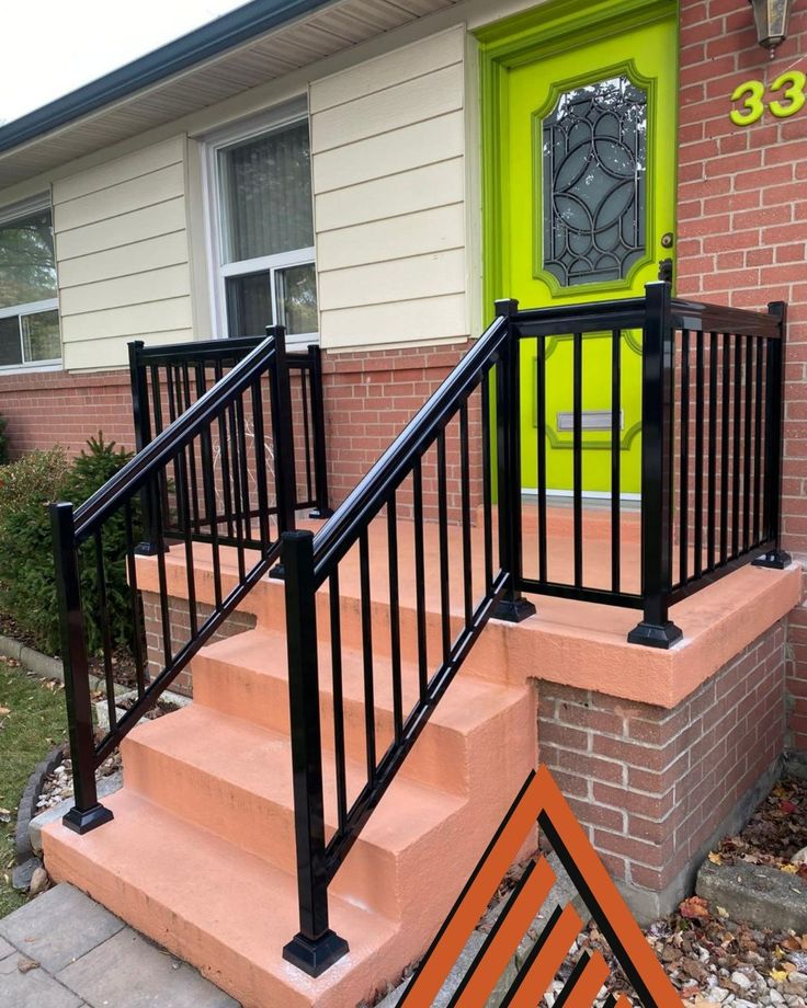 Aluminum Assembly Railing (Toronto Style) - Image 2